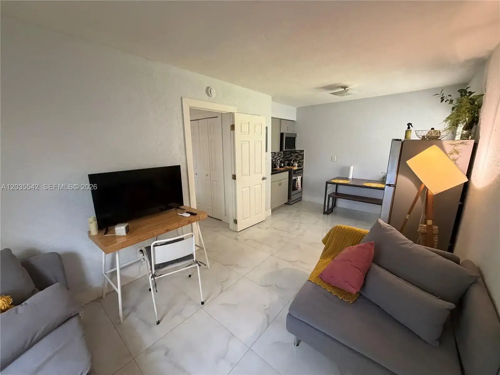 645 NE 35th St # 2, Oakland Park FL 33334