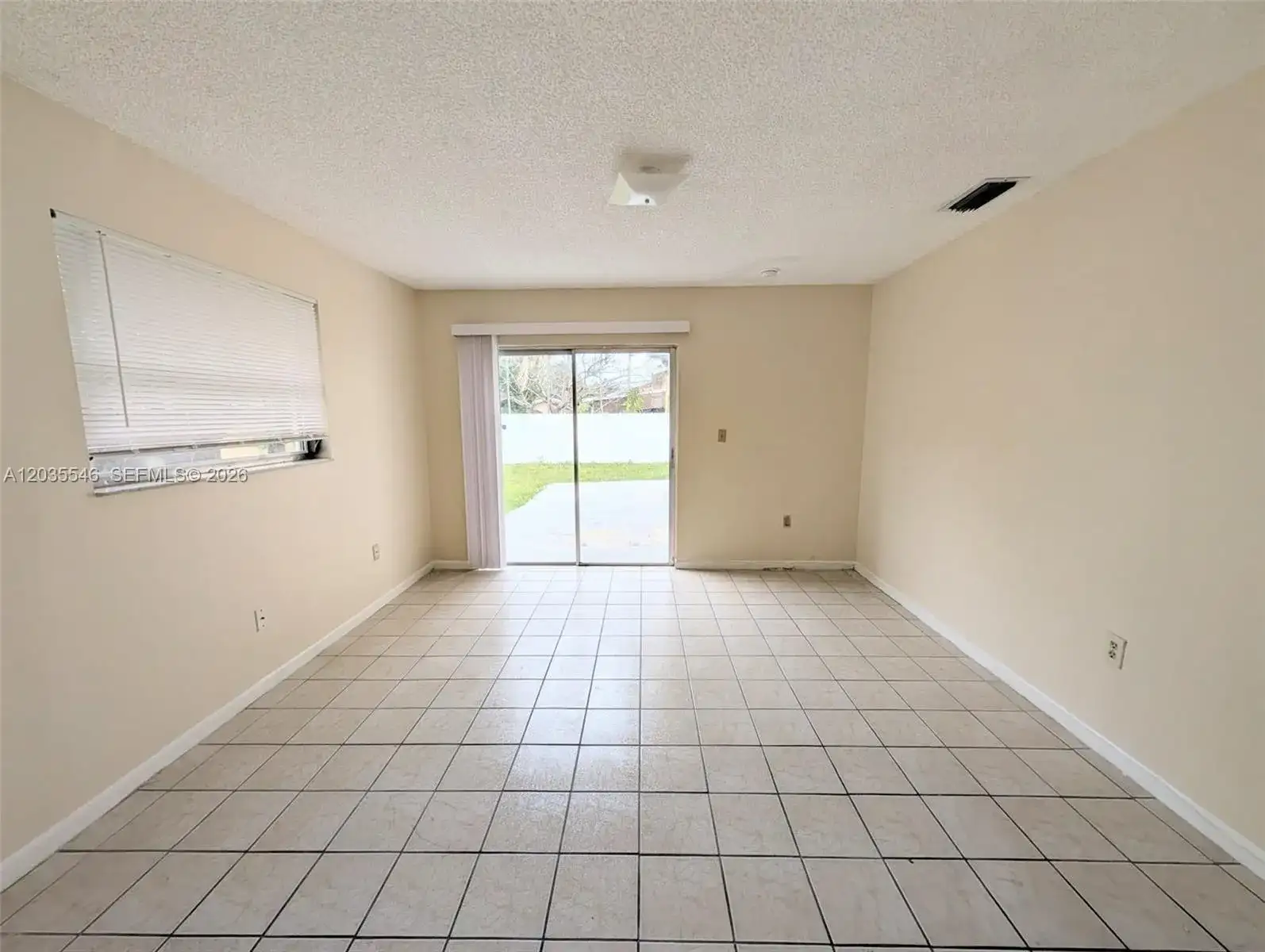 15945 SW 304th St, Homestead FL 33033 photo 5