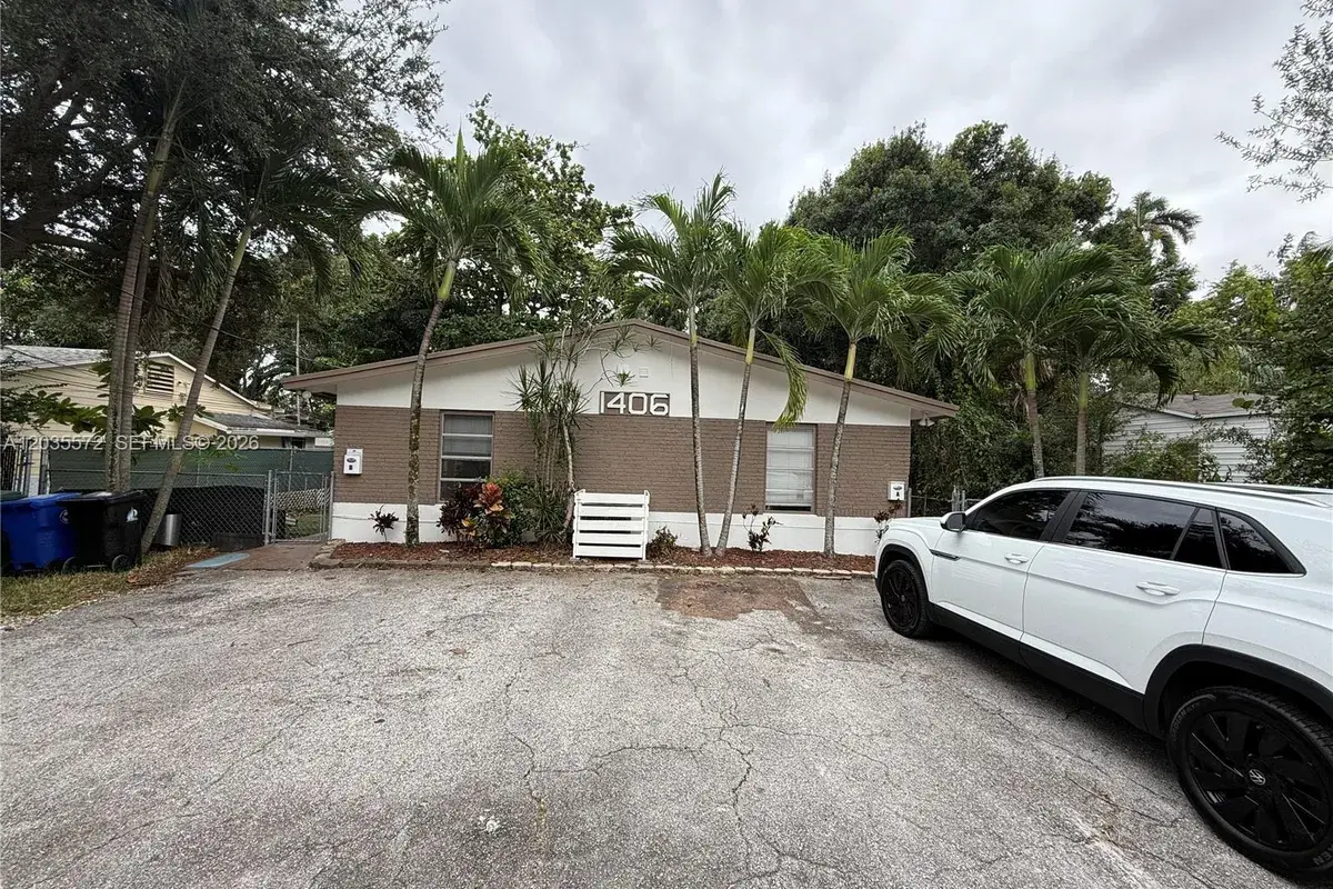 1406 SW 1st # A, Fort Lauderdale FL 33312