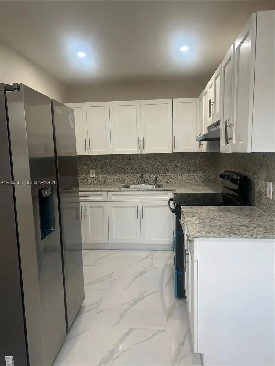 395 NE 112th St # 0, Miami FL 33161 photo 3