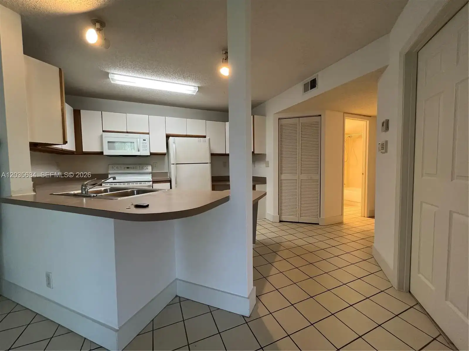 4035 W Mcnab Rd # F203, Pompano Beach FL 33069