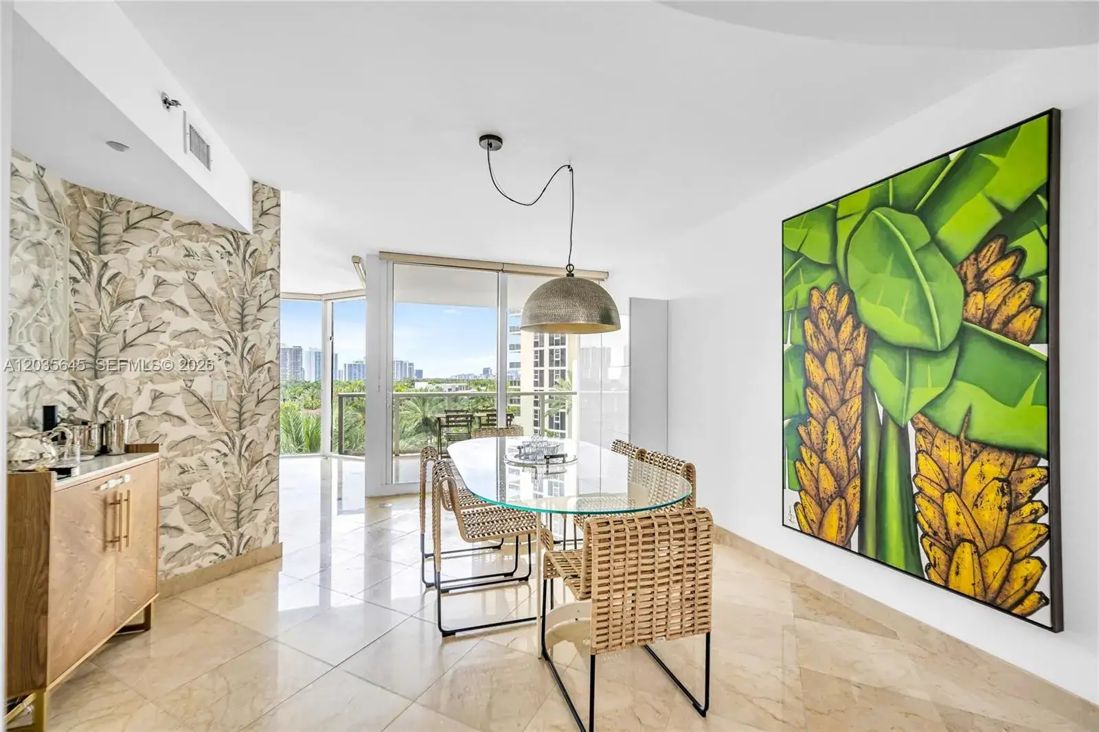 19333 Collins Ave # 709, Sunny Isles Beach FL 33160