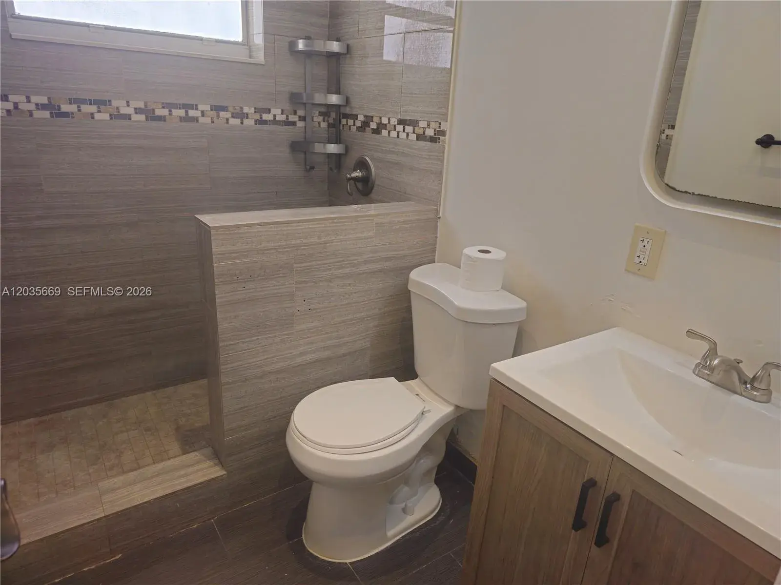 2521 NW 13th Ave # 2521, Miami FL 33142