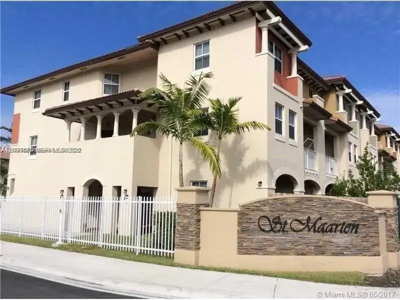 8900 NW 97th Ave # 212, Doral FL 33178
