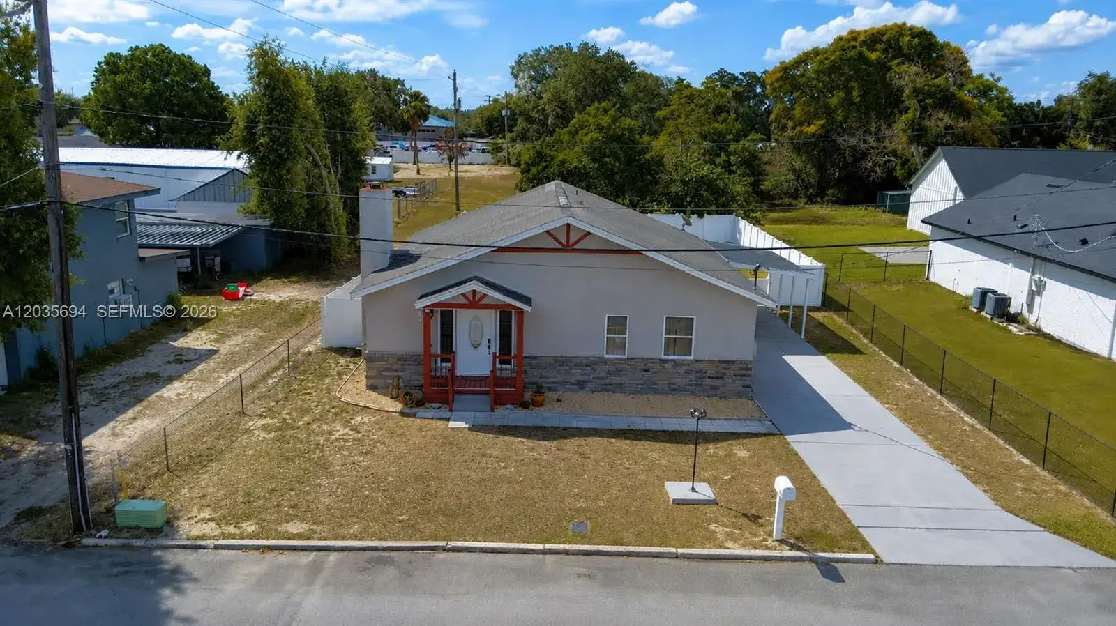 208 Center Street, Other City - In The State Of Florida FL 33823