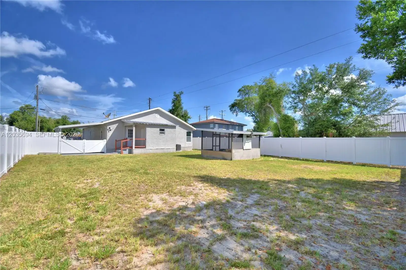 208 Center Street, Other City - In The State Of Florida FL 33823 photo 3