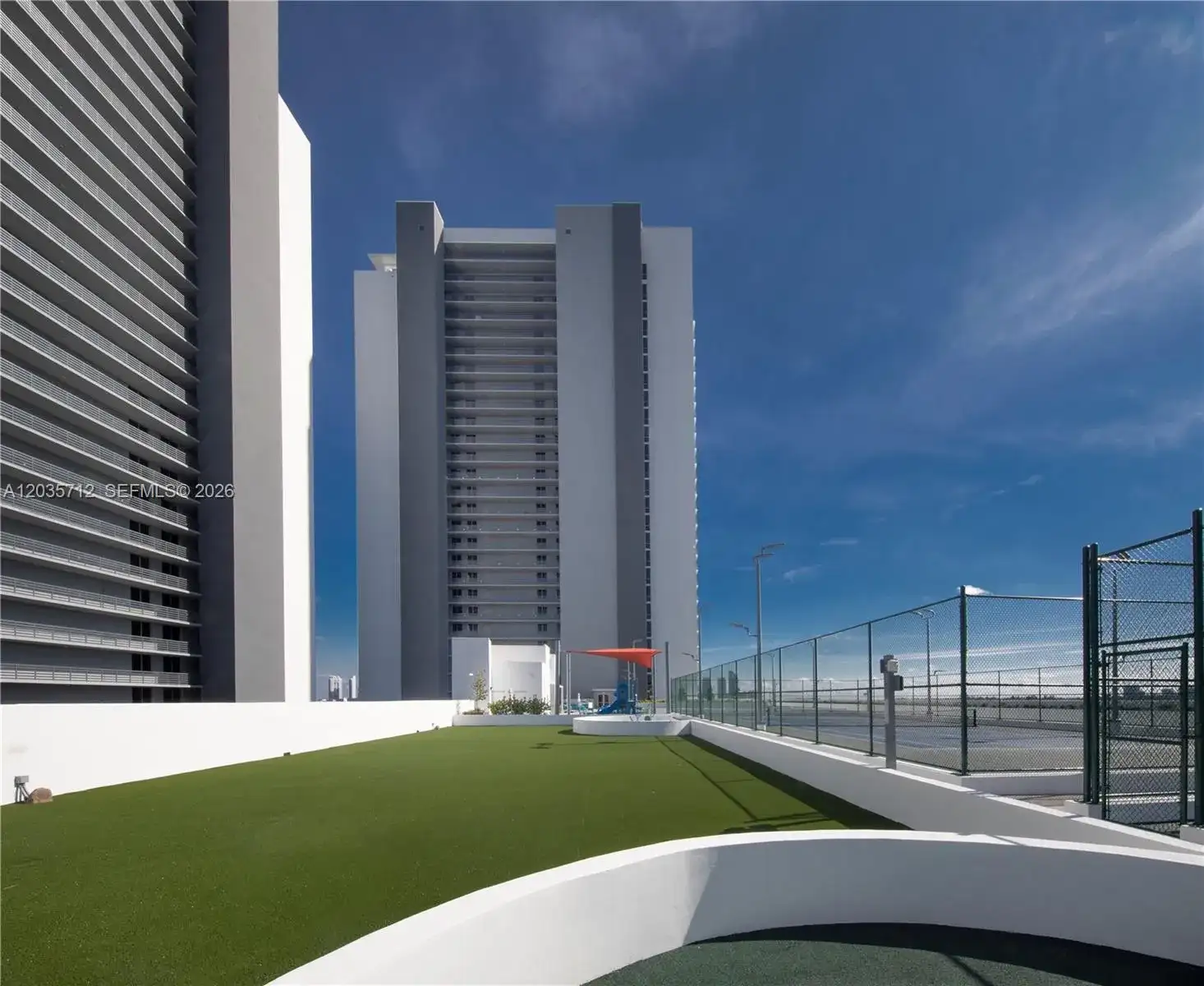 16385 Biscayne Blvd # 519, North Miami Beach FL 33160 photo 5