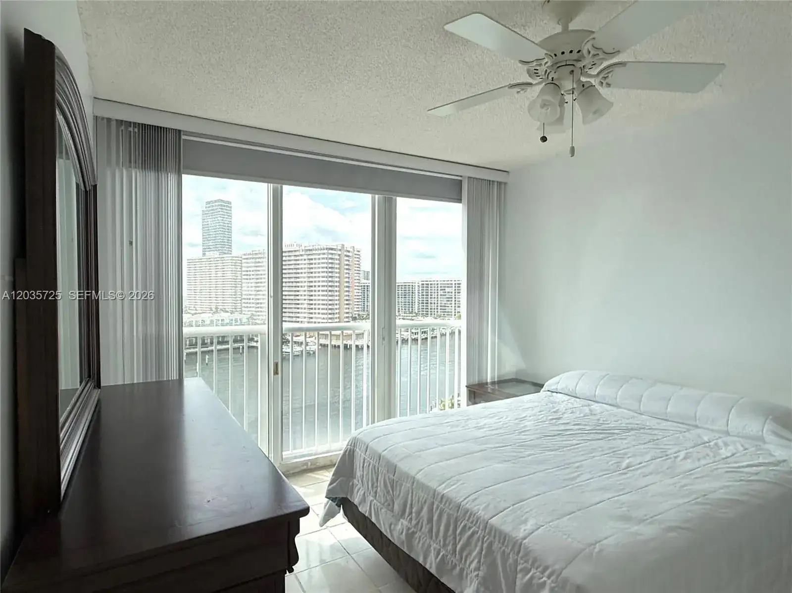 121 Golden Isles Dr # 904, Hallandale Beach FL 33009 photo 5