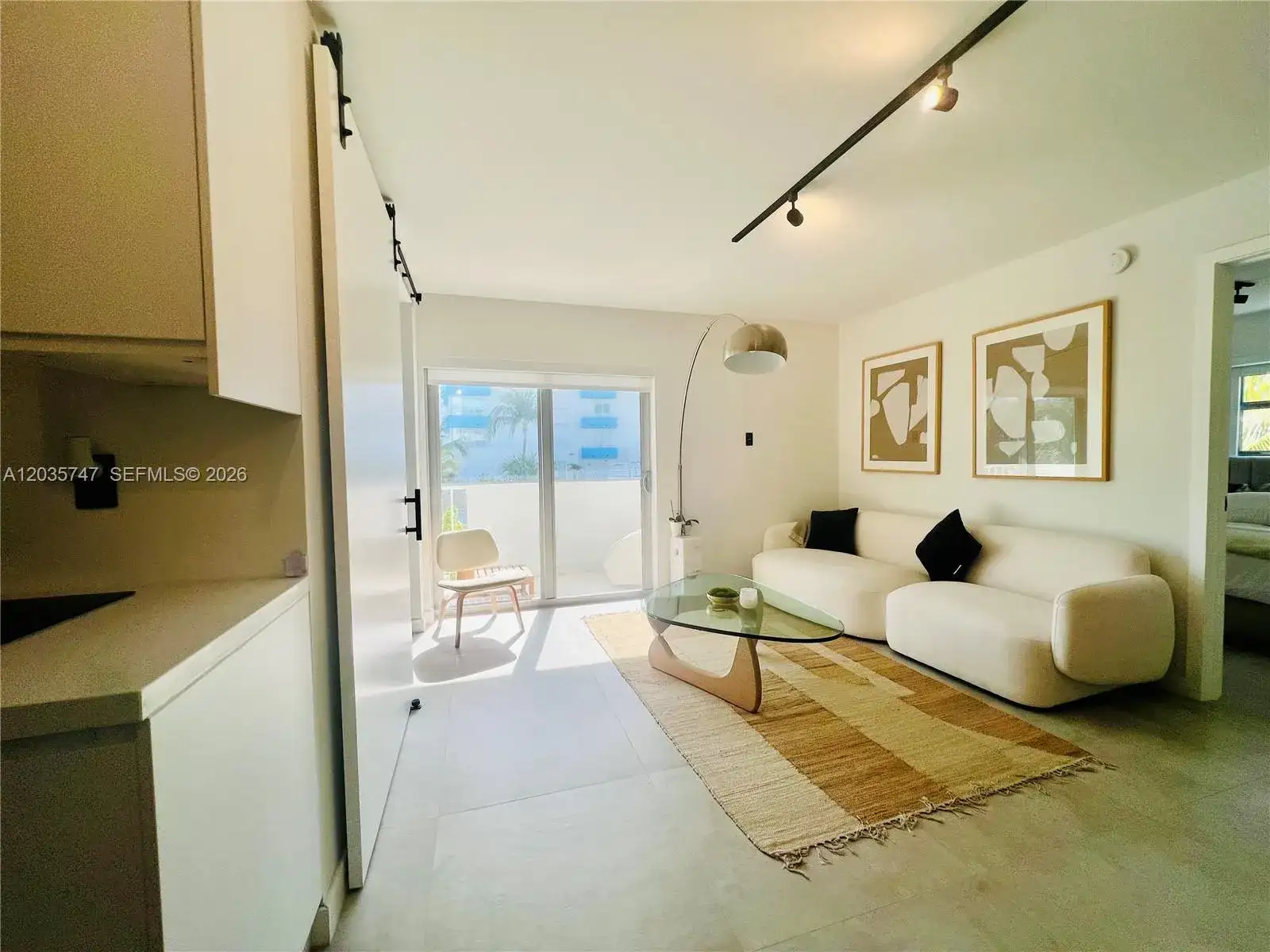 240 Collins Ave # 4A, Miami Beach FL 33139 photo 2