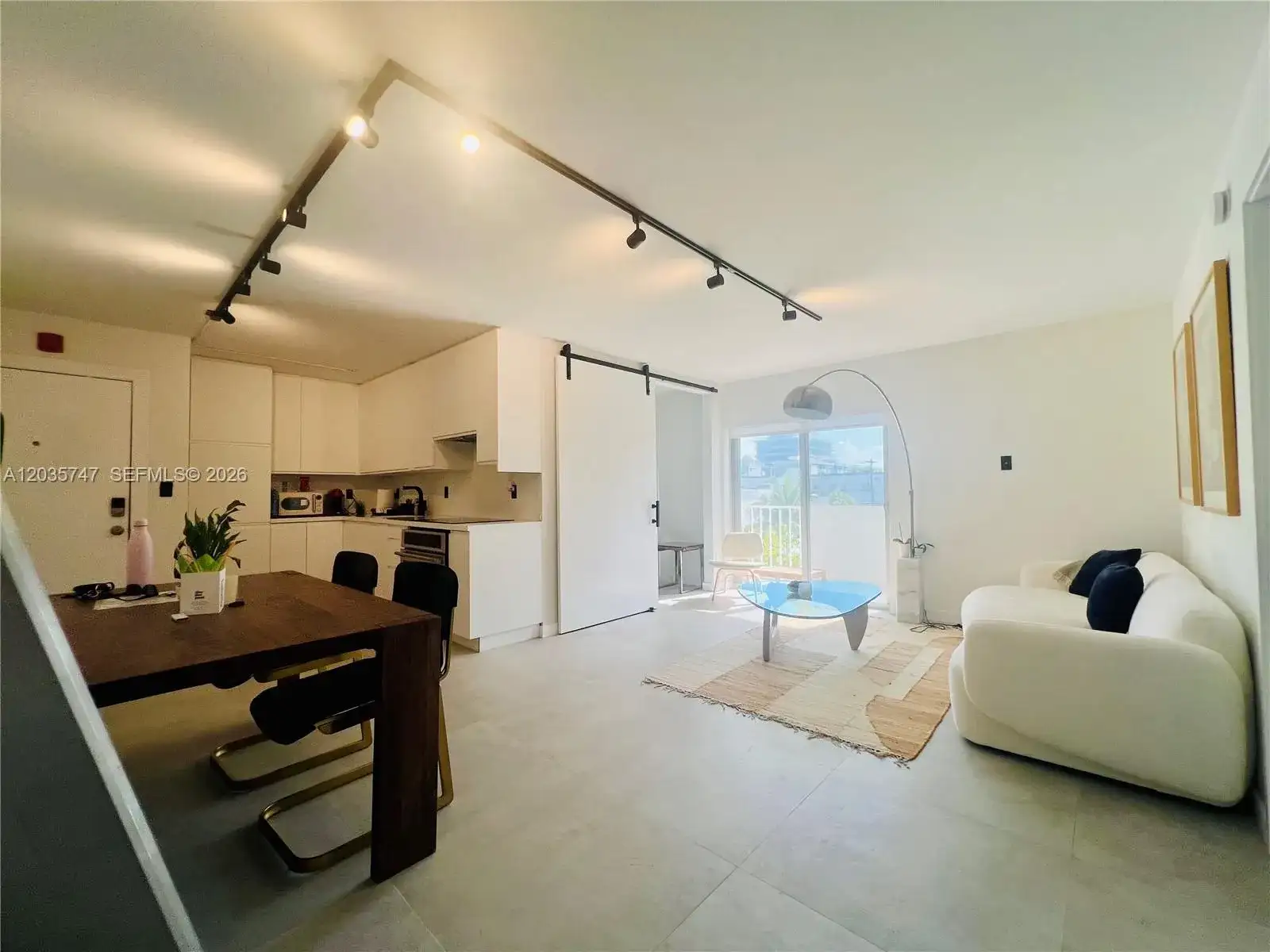 240 Collins Ave # 4A, Miami Beach FL 33139 photo 3