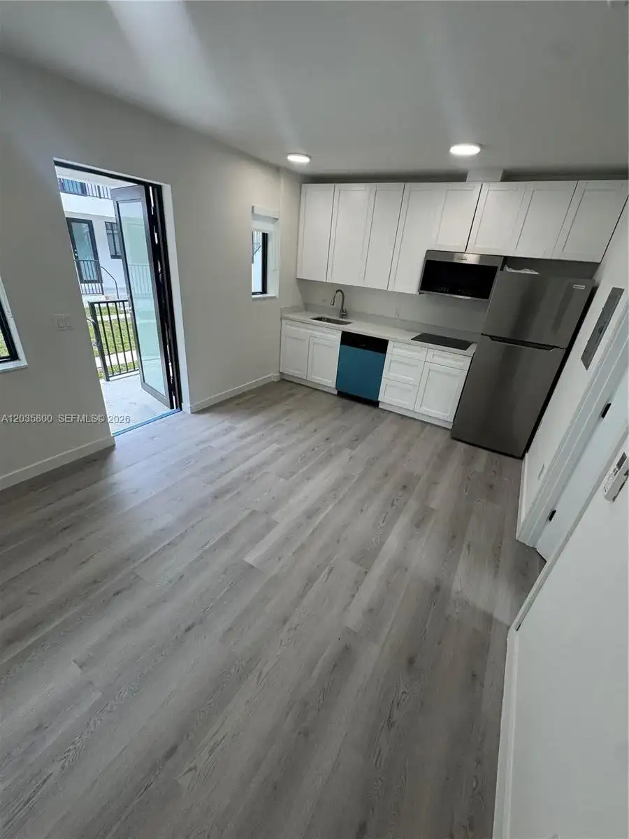 2030 SW 3rd Ave # 1, Miami FL 33129 photo 3
