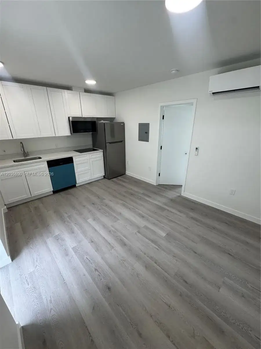 2030 SW 3rd Ave # 1, Miami FL 33129 photo 4
