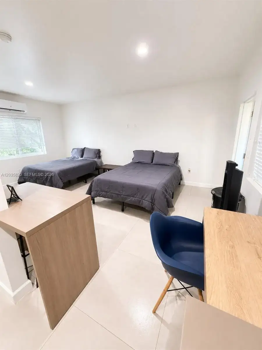 245 NE 33rd St # 104, Miami FL 33137 photo 4