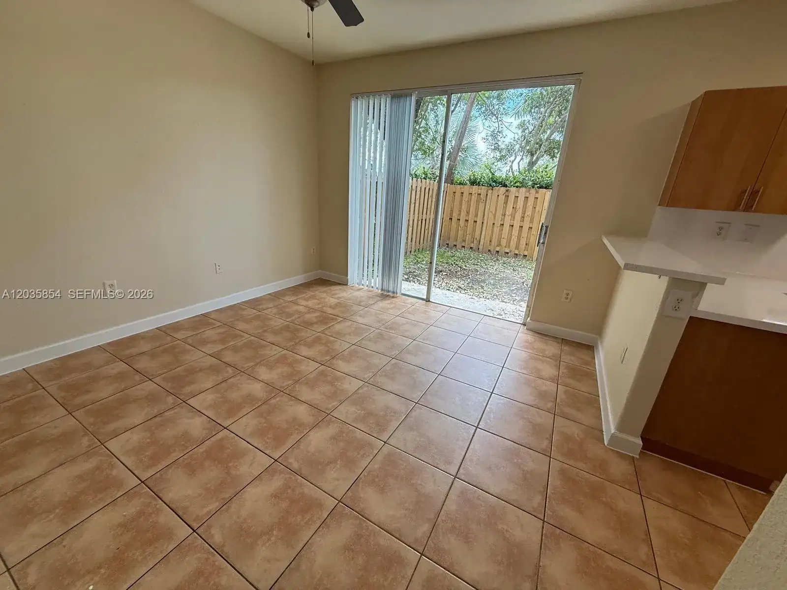 2462 SE 15th Ct, Homestead FL 33035 photo 3