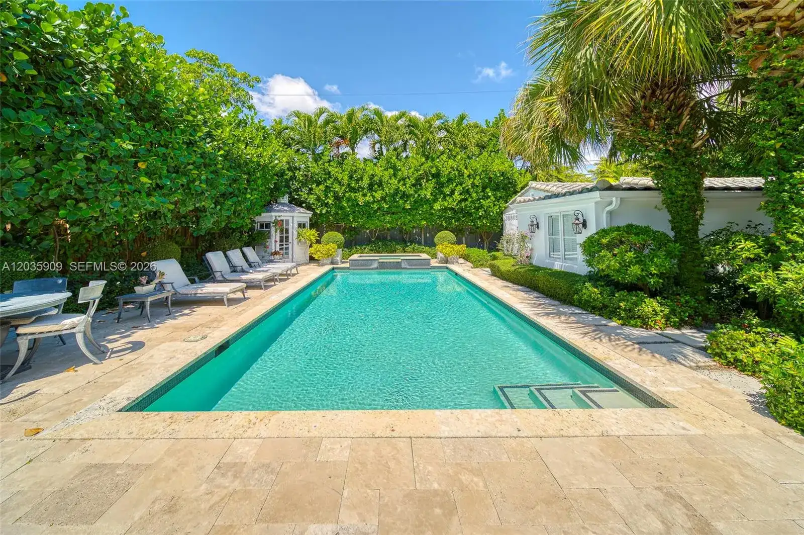 2534 Flamingo Dr, Miami Beach FL 33140 photo 2