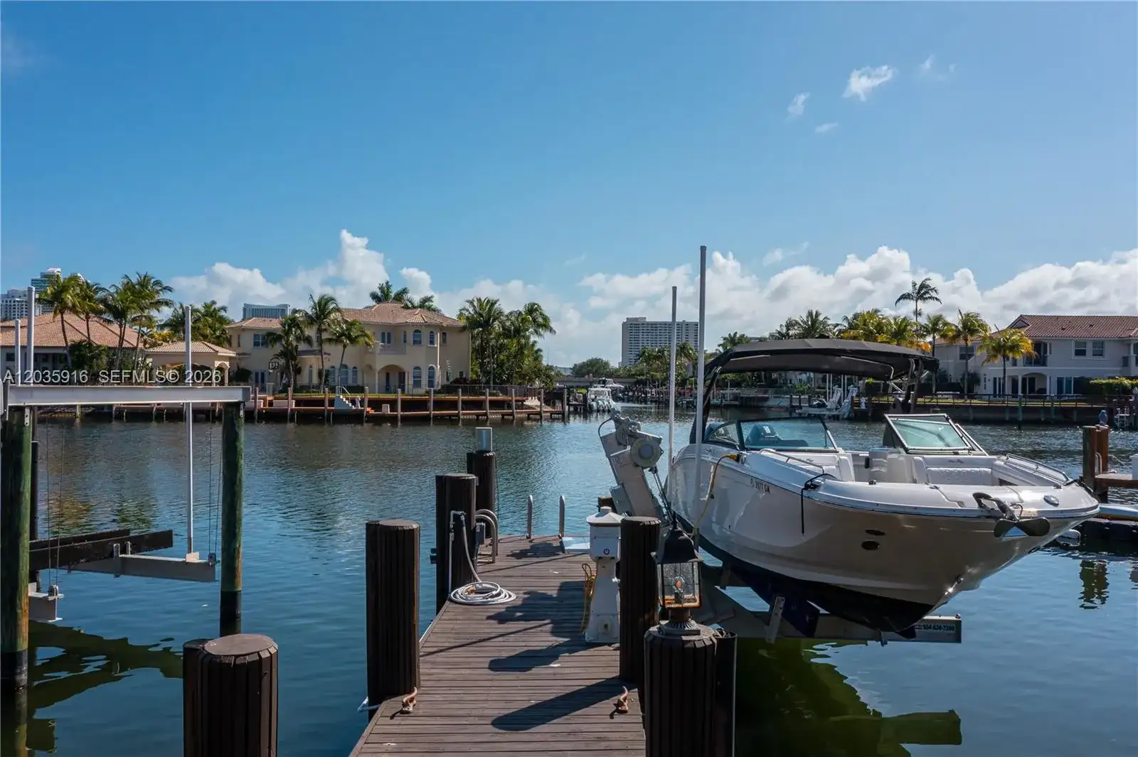 954 Sanibel Dr # 954, Hollywood FL 33019 photo 2