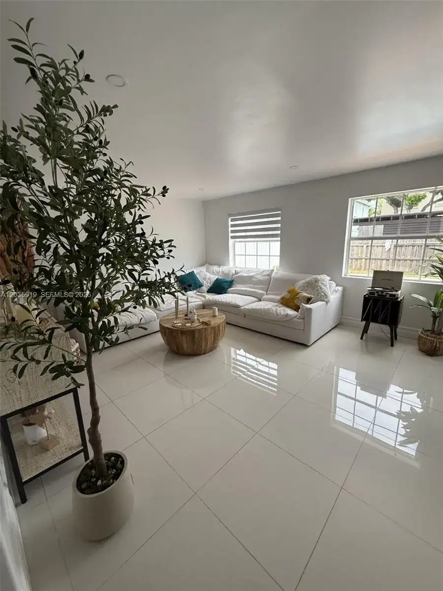 11959 SW 269th Ter, Homestead FL 33032 photo 3