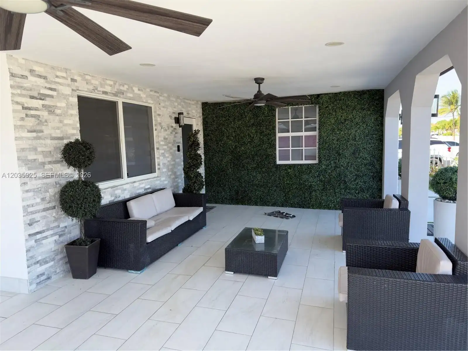 224 E 42nd St, Hialeah FL 33013 photo 5