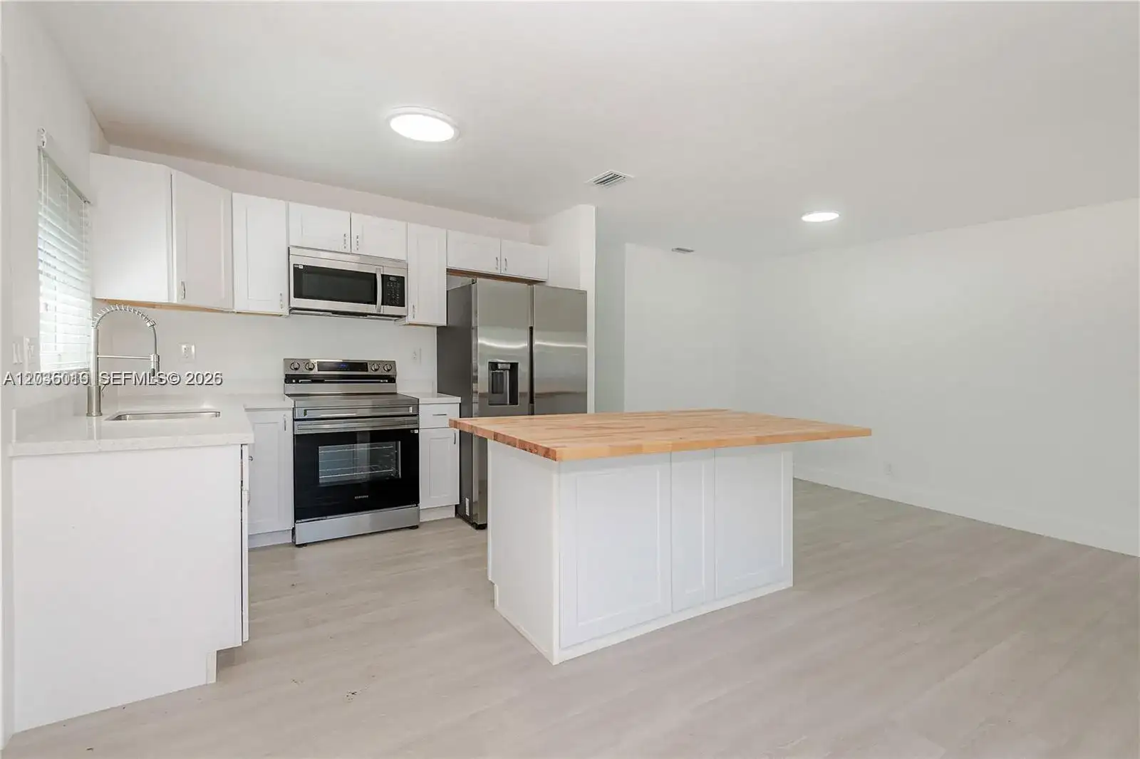 1511-1513 NW 8th Ave, Fort Lauderdale FL 33311 photo 3