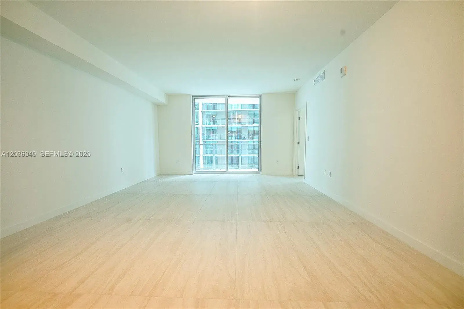 77 SE 5TH ST # 1607, Miami FL 33131