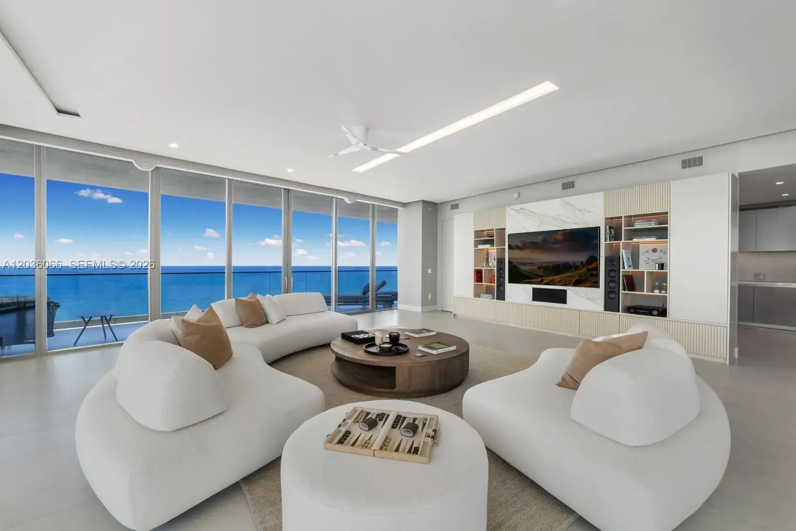 18975 Collins Ave # 3000, Sunny Isles Beach FL 33160
