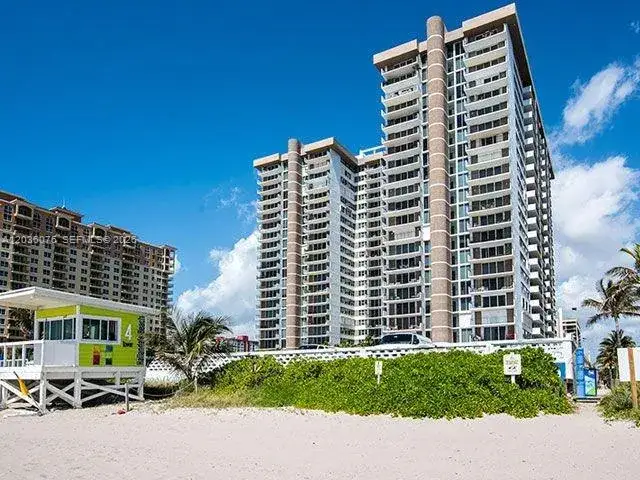 2030 S Ocean Dr # 1123, Hallandale Beach FL 33009