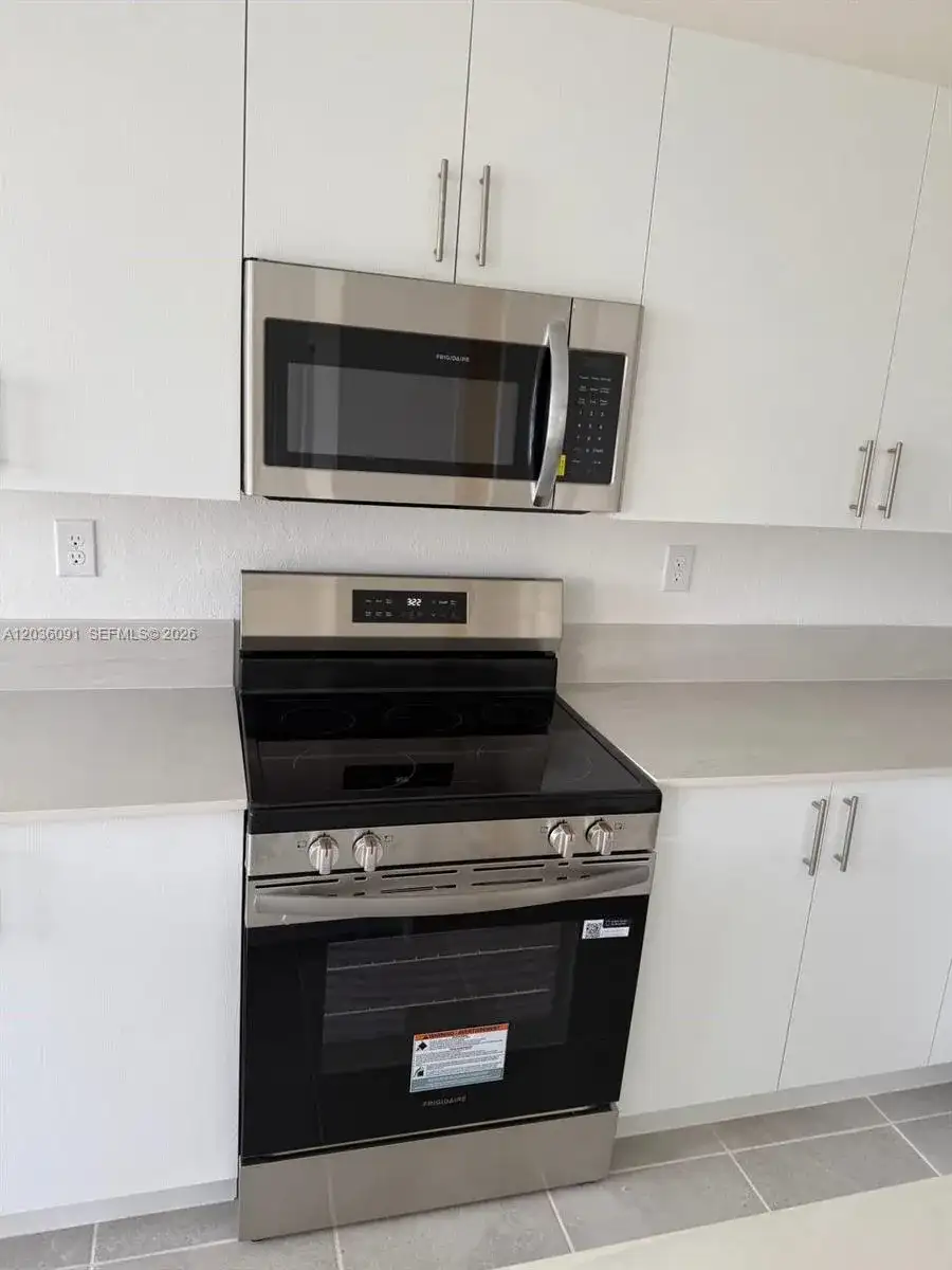 1539 NW 1st # 1, Florida City FL 33034 photo 4