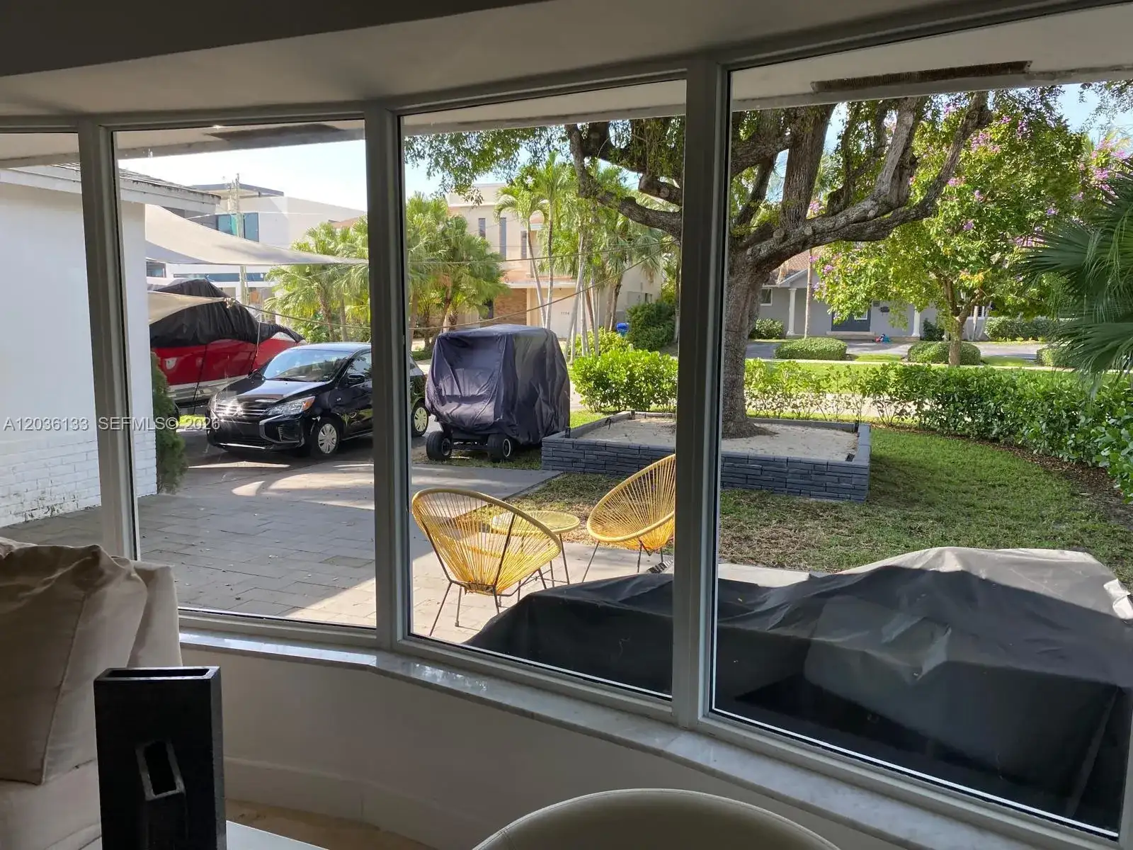 1103 Washington St, Hollywood FL 33019 photo 3