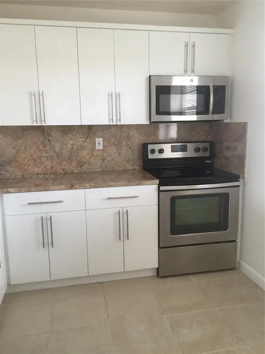 7722 Camino Real # 415, Miami FL 33143 photo 3