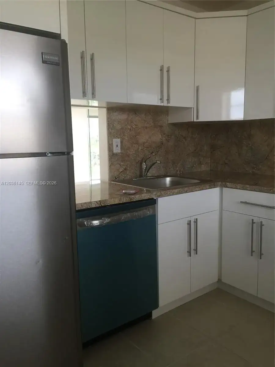 7722 Camino Real # 415, Miami FL 33143 photo 4