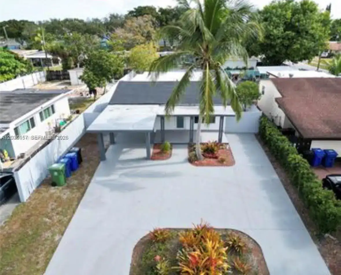 1380 SW 34th Ave, Fort Lauderdale FL 33312 photo 2