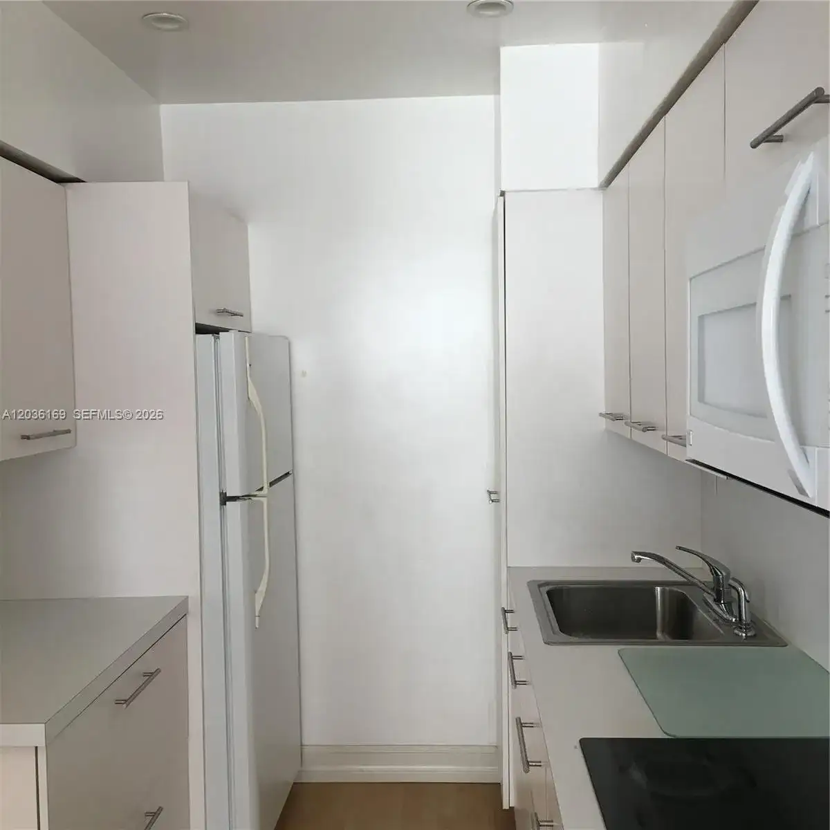 1408 Brickell Bay Dr # 613, Miami FL 33131 photo 5