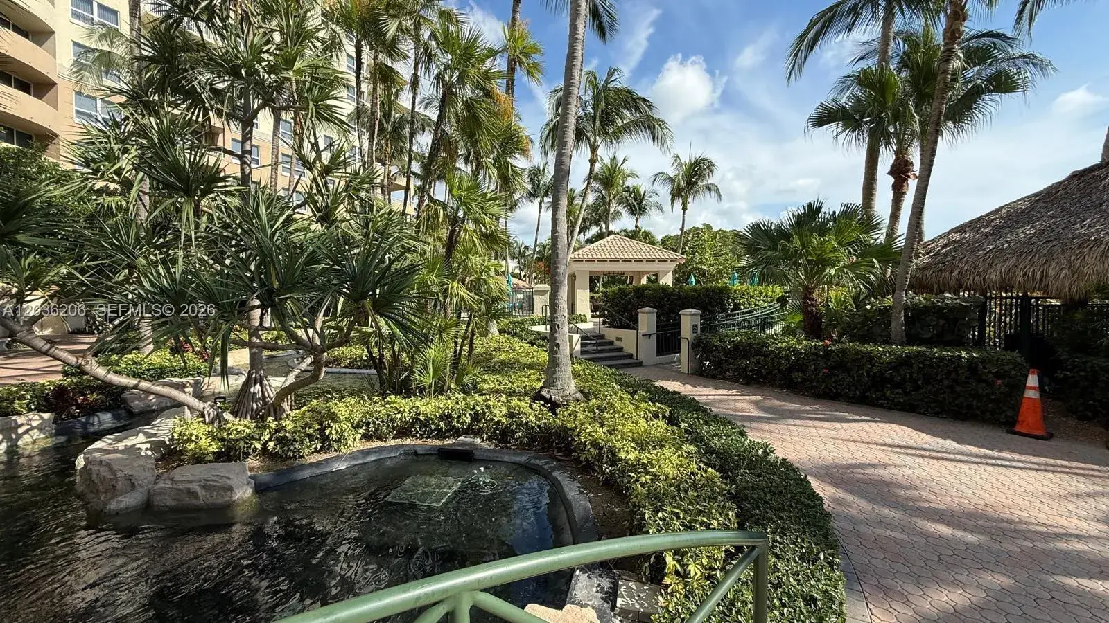 19501 W Country Club Dr # 1212, Aventura FL 33180