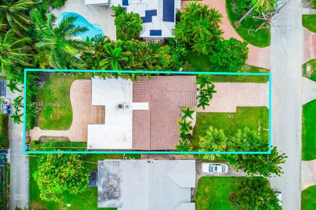 1234 Buchanan St, Hollywood FL 33019 photo 3
