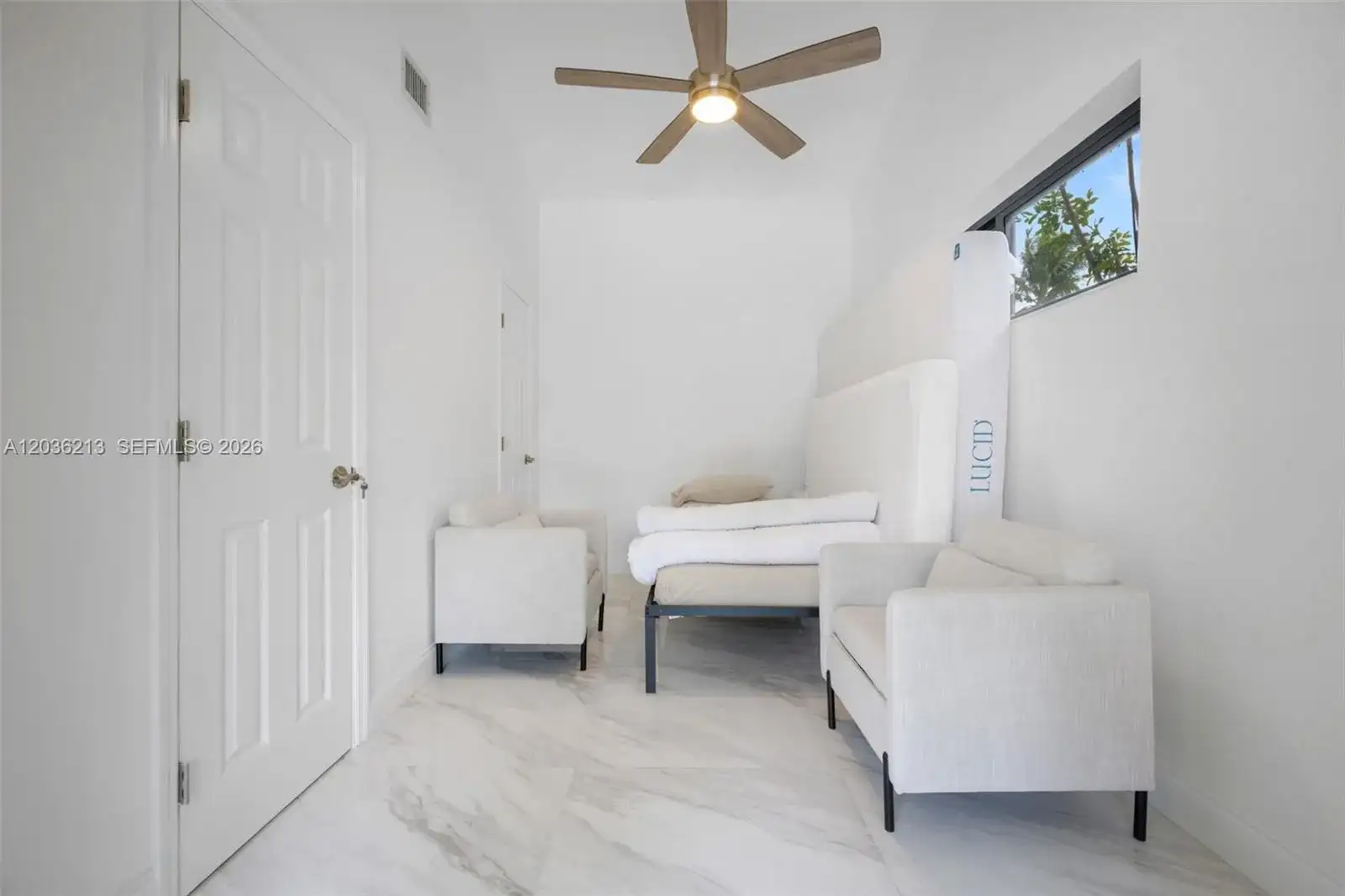 1951 NE 187 th dr, North Miami Beach FL 33179 photo 2