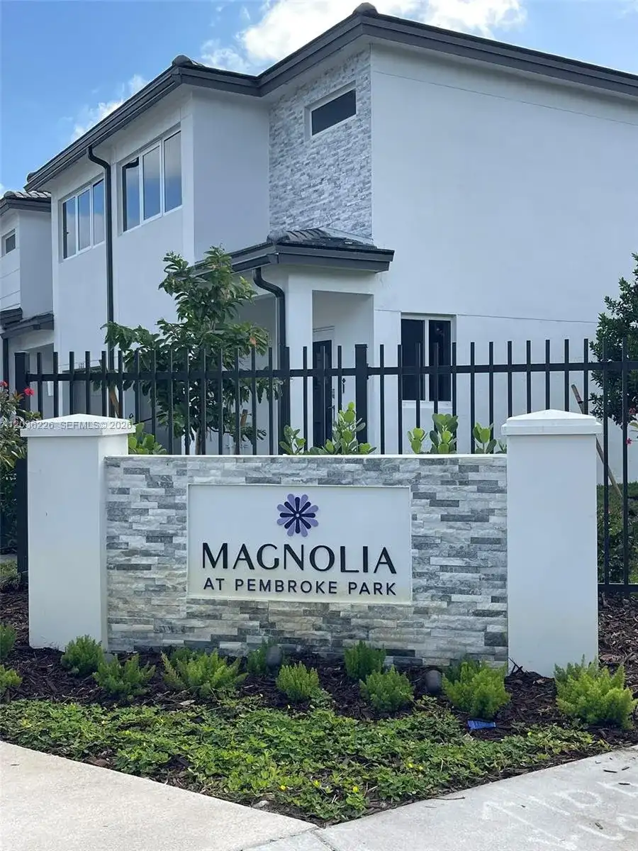 3770 SW 50th Ave # 3770, Pembroke Park FL 33023 photo 2