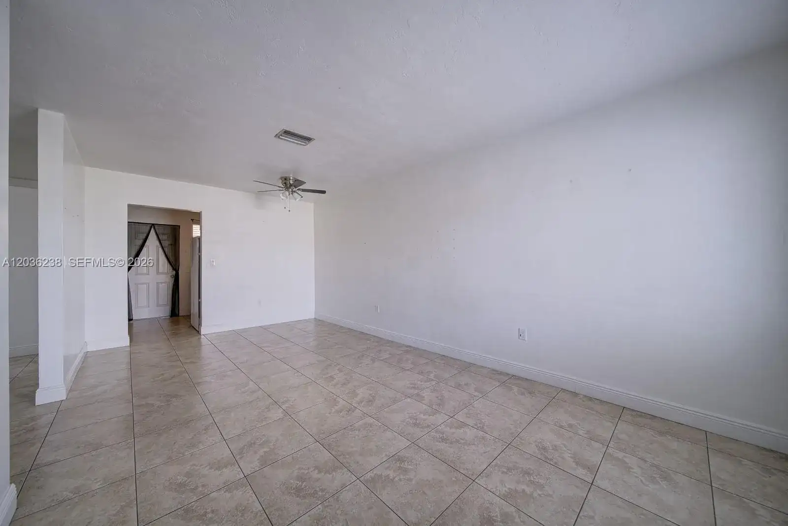 11250 SW 7th St, Sweetwater FL 33174 photo 4