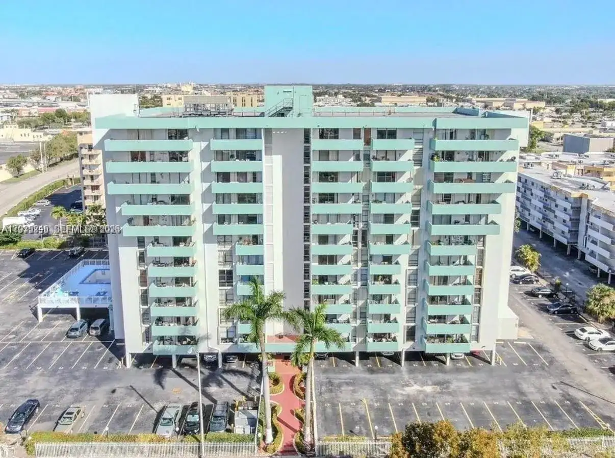 1825 W 44th Pl # 1107, Hialeah FL 33012 photo 3