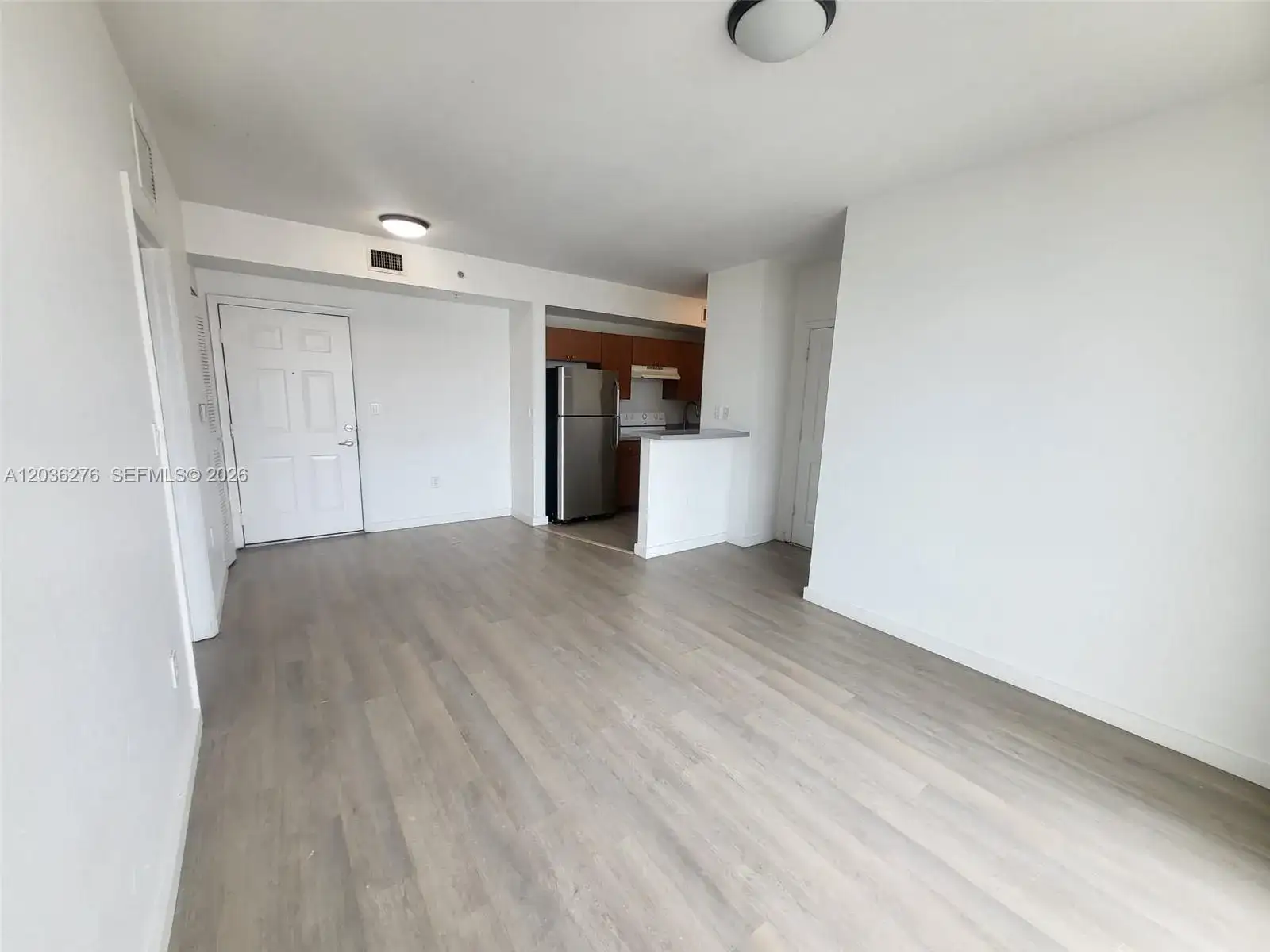 120 SW 8th Ave # 703, Miami FL 33130 photo 2