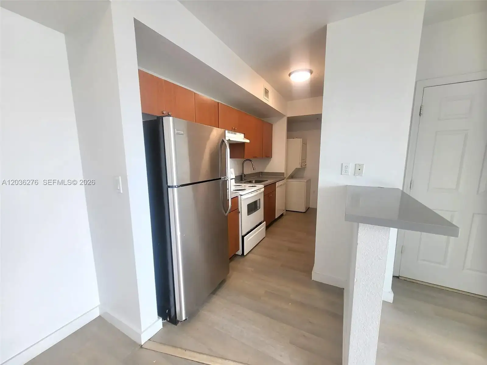 120 SW 8th Ave # 703, Miami FL 33130 photo 3