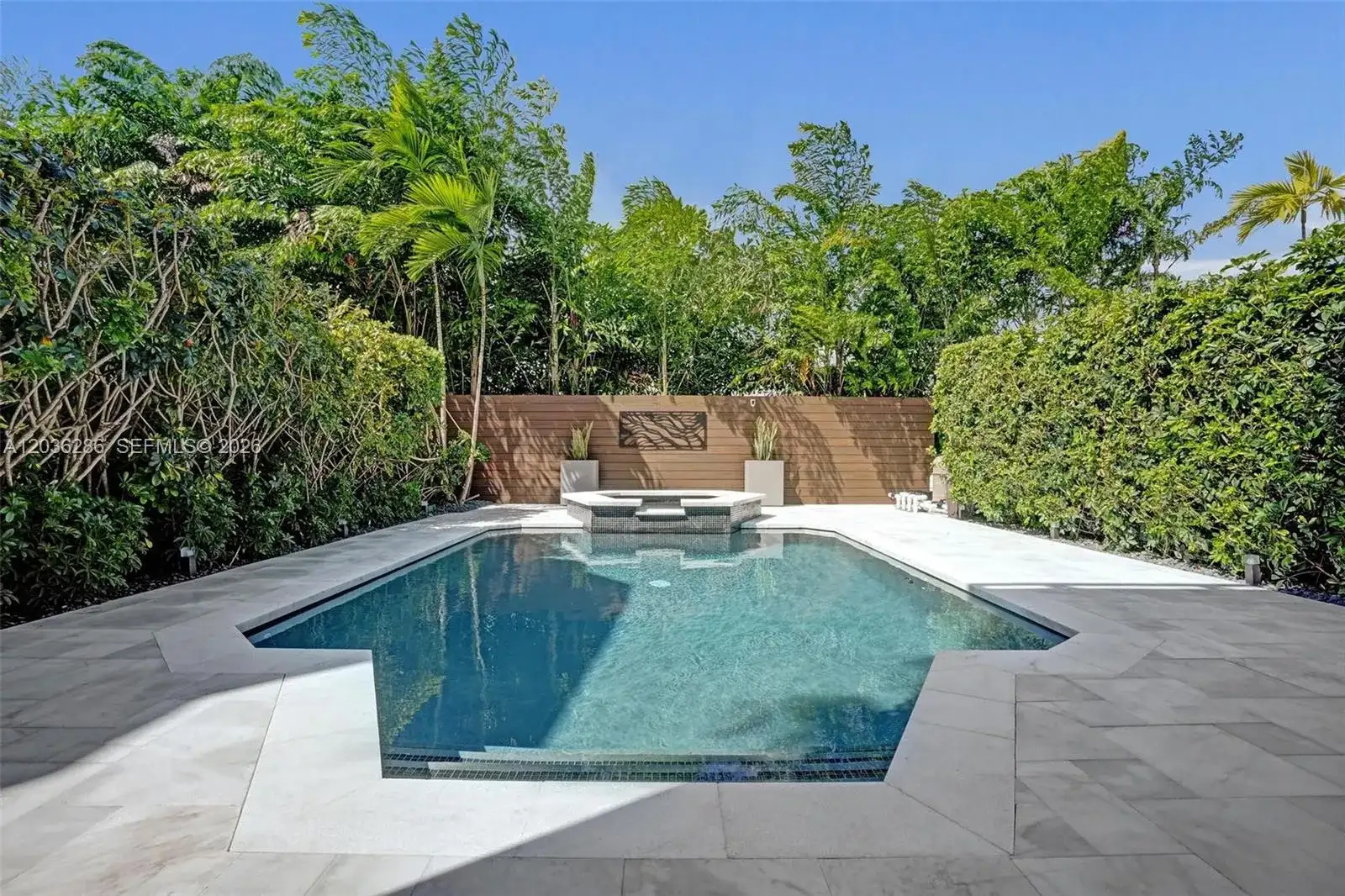 453 SW 5th Ave, Fort Lauderdale FL 33315 photo 4