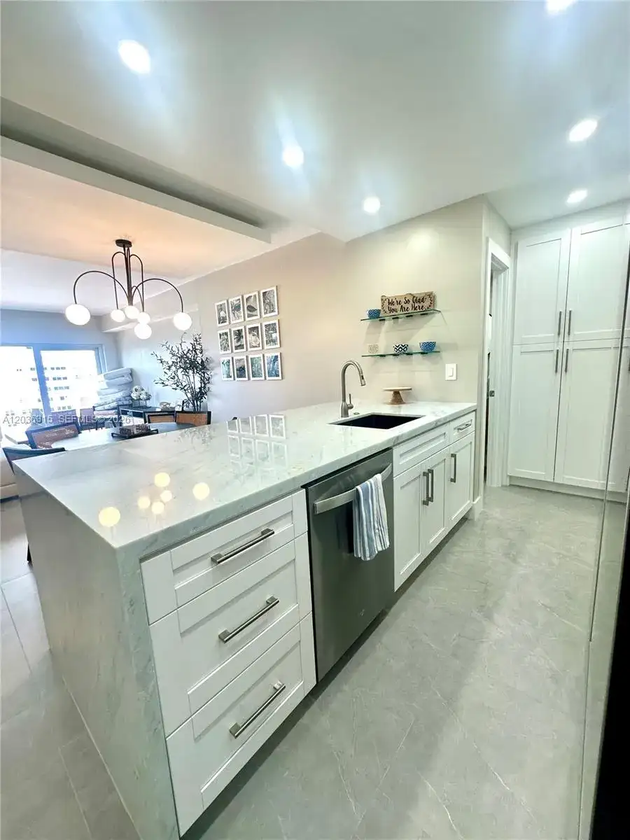 1980 S Ocean Dr # 8D, Hallandale Beach FL 33009 photo 5