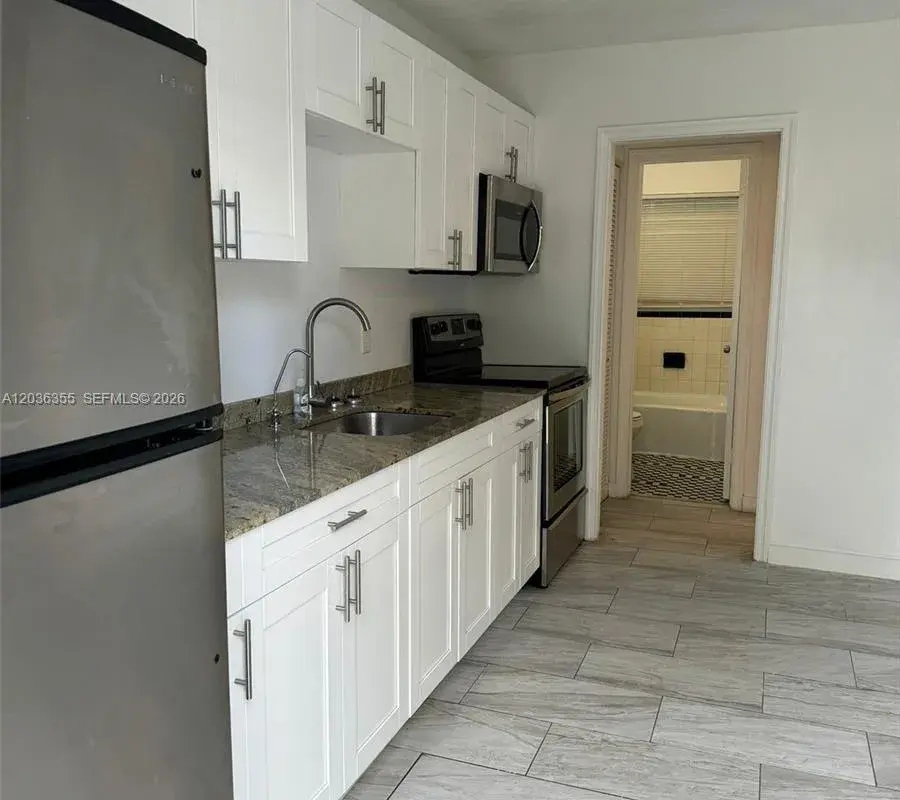 1324 N 58 AVE, Hollywood FL 33021