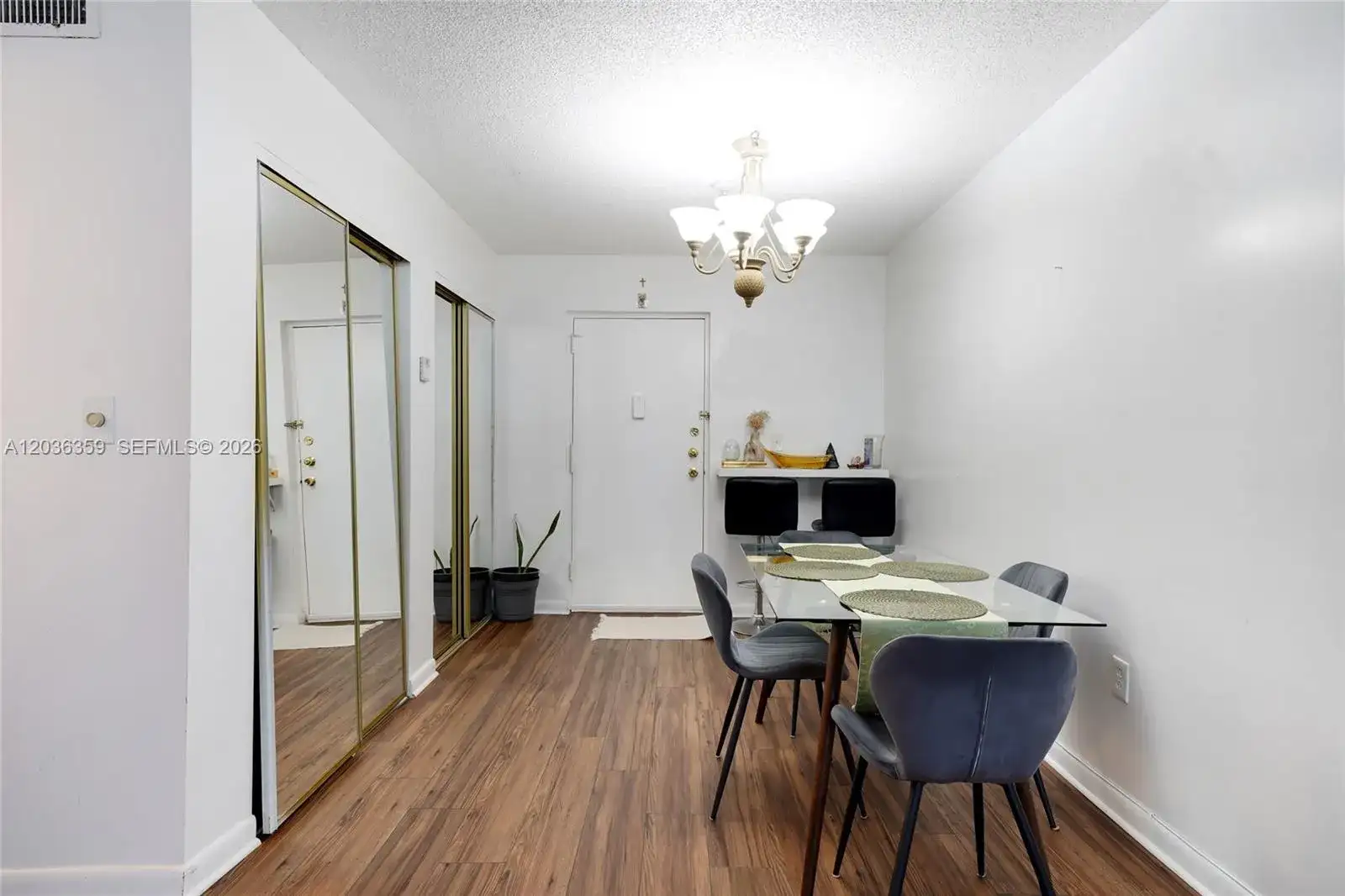 250 180th Dr # 407, Sunny Isles Beach FL 33160 photo 3
