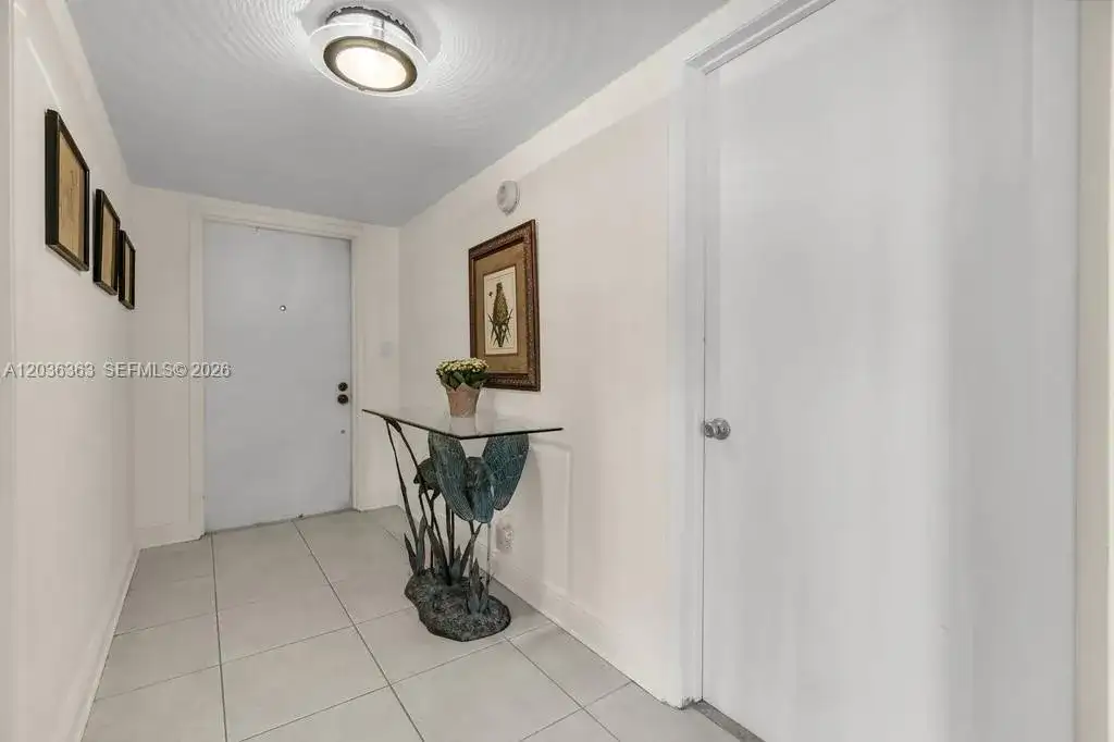 3100 NE 48th St # 212, Fort Lauderdale FL 33308 photo 2
