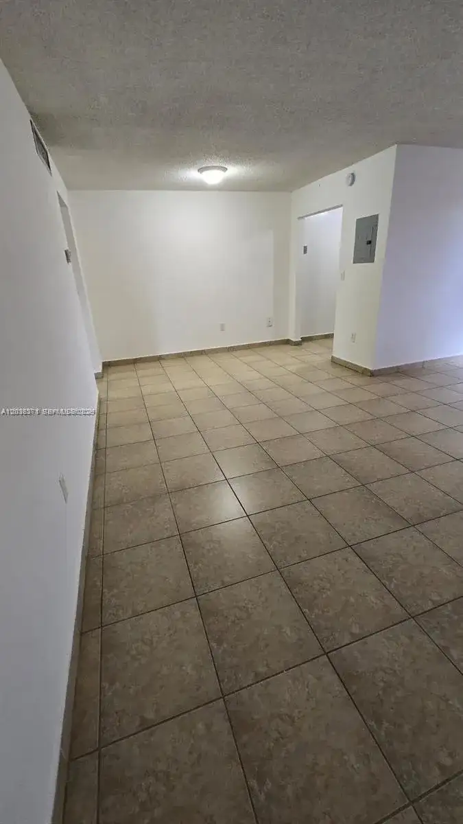 690 NE 123rd St # 207, North Miami FL 33161 photo 3