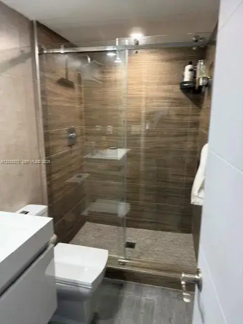 3375 N Country Club Dr # 1409, Aventura FL 33180 photo 2