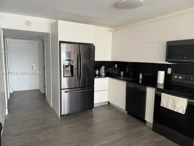 3375 N Country Club Dr # 1409, Aventura FL 33180 photo 4
