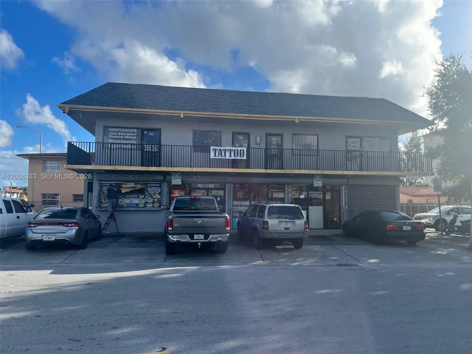 398 E 33rd St, Hialeah FL 33013 photo 4