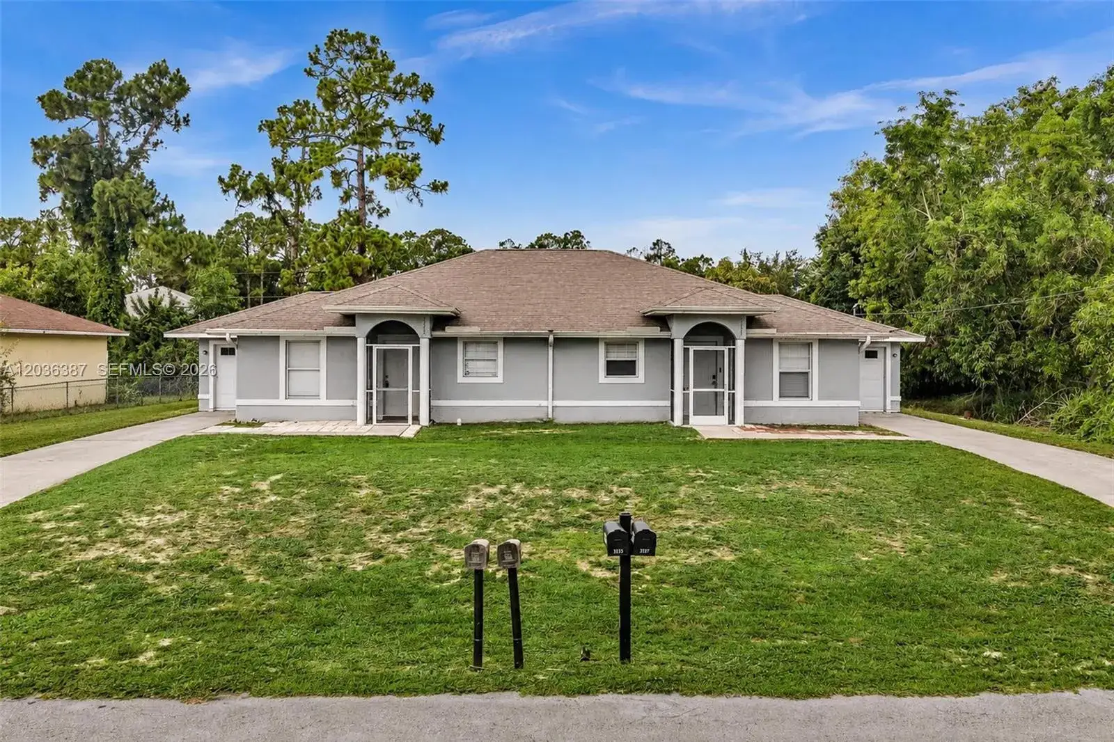 5327 30 ST SW, Lehigh Acres FL 33973